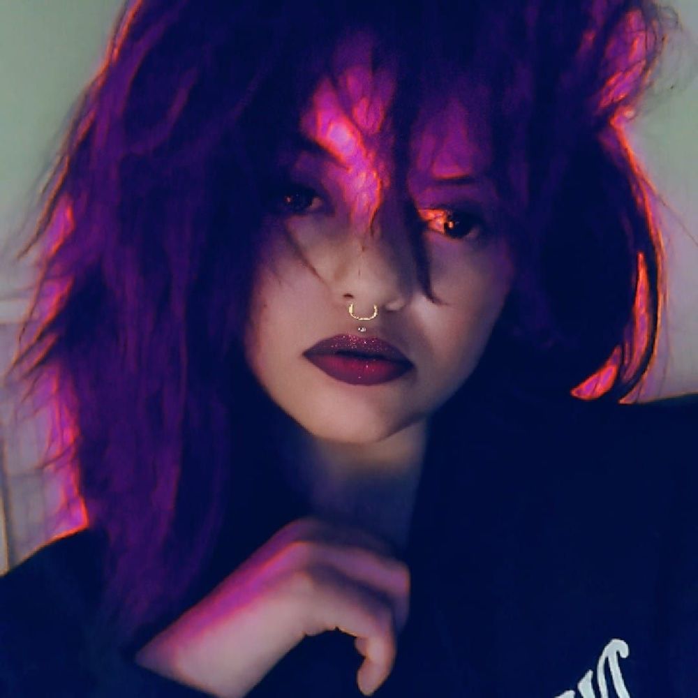 Meet your Posher, Sharena